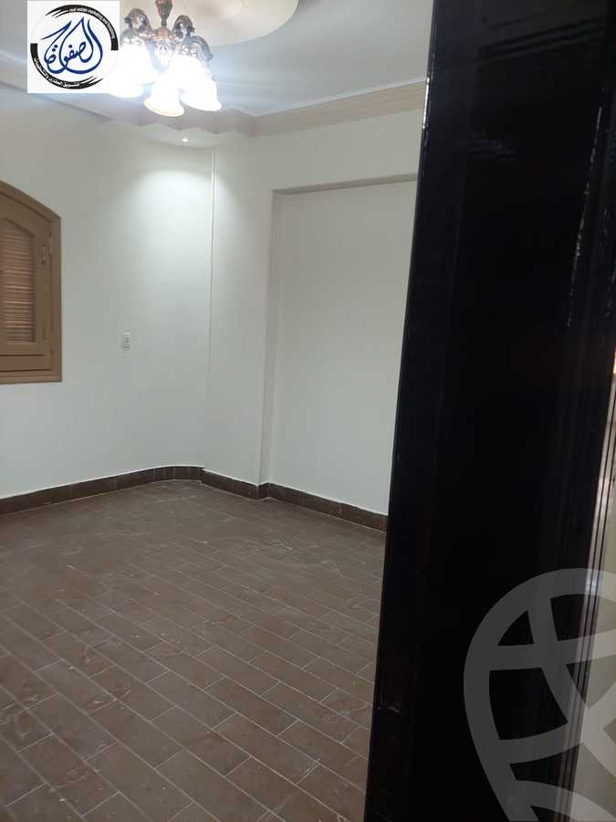 https://aqarmap.com.eg/en/listing/5299164-for-rent-cairo-new-cairo-ganob-el-akadamiya-south-academy-a-zaid-ebn-haretha-st