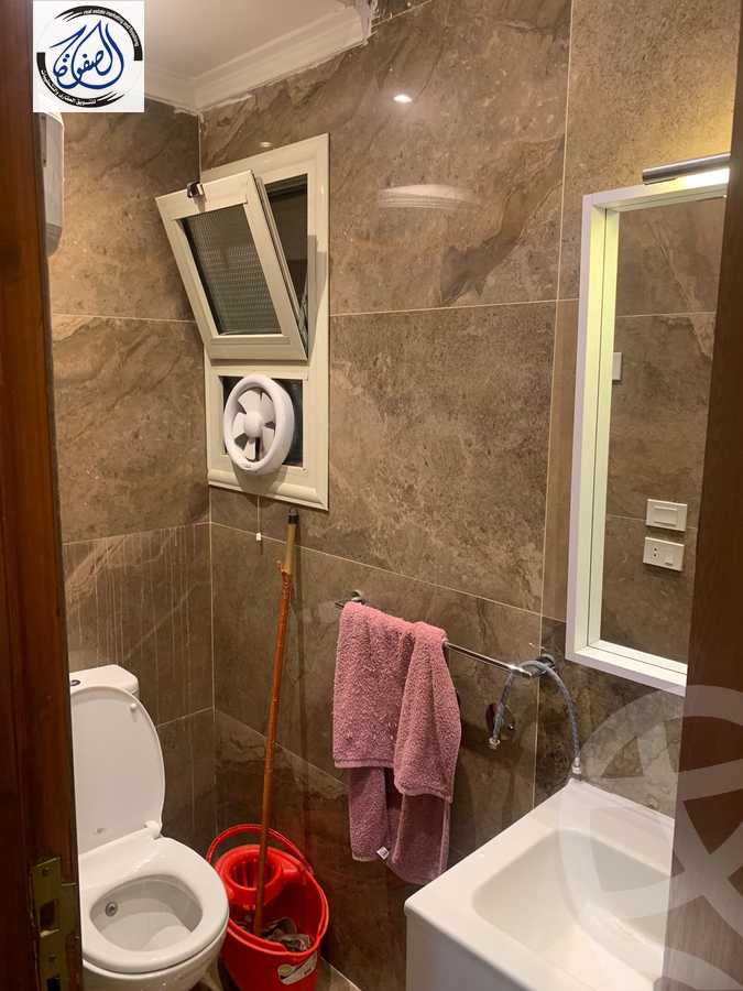 https://aqarmap.com.eg/ar/listing/5305208-for-sale-cairo-new-cairo-el-lotus-lotus-north-lmntq-lthny-llwts-lshmly