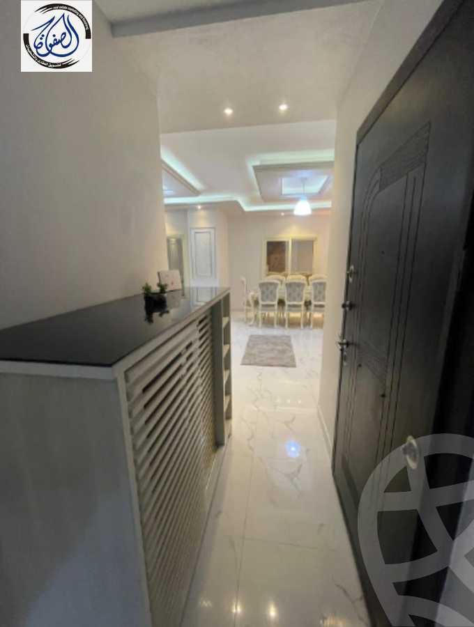 https://aqarmap.com.eg/ar/listing/6086235-for-rent-cairo-new-cairo-90th-street-south-teseen-st