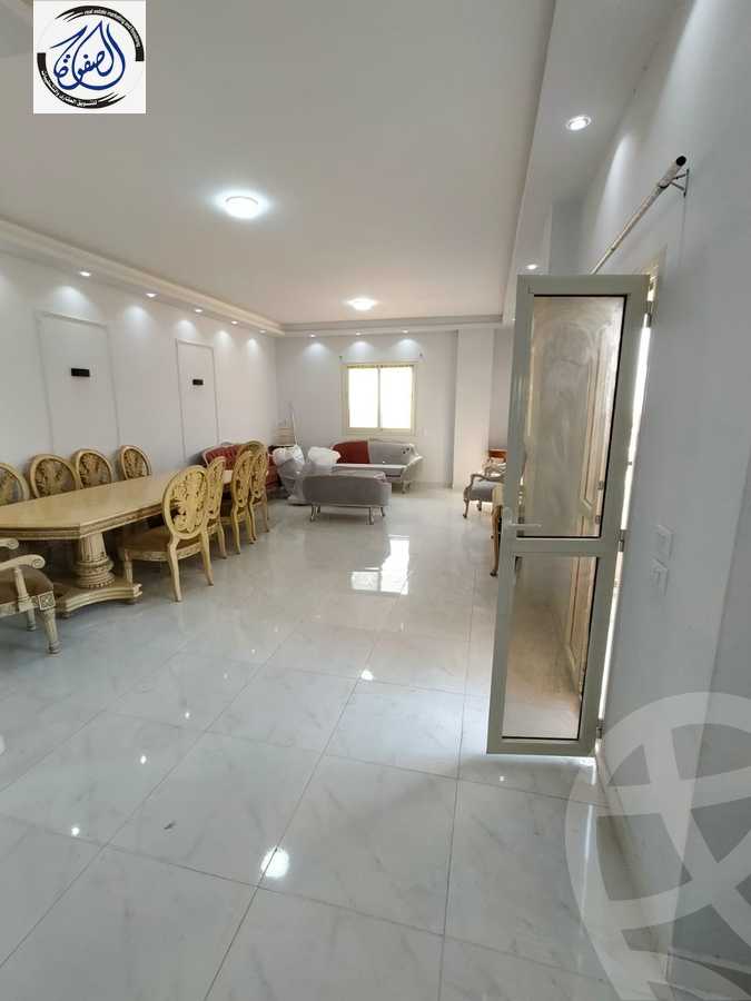 https://aqarmap.com.eg/en/listing/5313780-for-rent-cairo-new-cairo-first-settlement-neighbourhood-9-el-shaikh-mohamed-al-gizawy-st