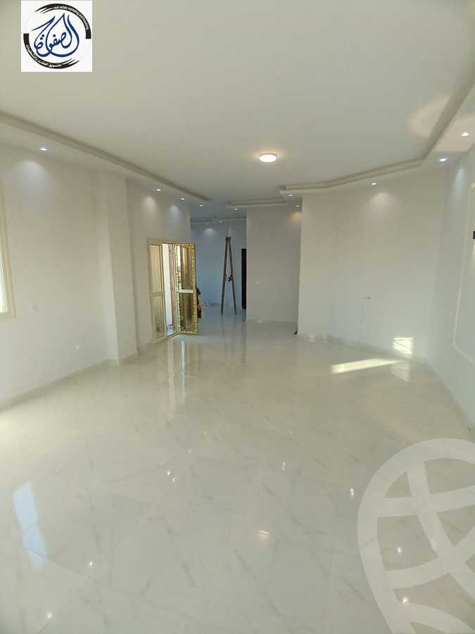 https://aqarmap.com.eg/en/listing/5313780-for-rent-cairo-new-cairo-first-settlement-neighbourhood-9-el-shaikh-mohamed-al-gizawy-st