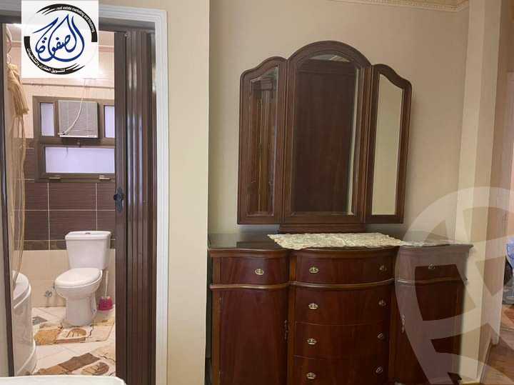 https://aqarmap.com.eg/en/listing/5322611-for-rent-cairo-new-cairo-lrhb-city-phase-5-talaat-mostafa-st