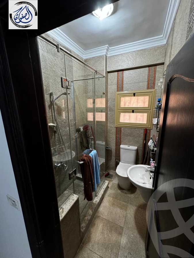 https://aqarmap.com.eg/en/listing/5326604-for-sale-cairo-new-cairo-first-settlement-neighbourhood-10-el-shaheed-abdul-fattah-ahmed-st
