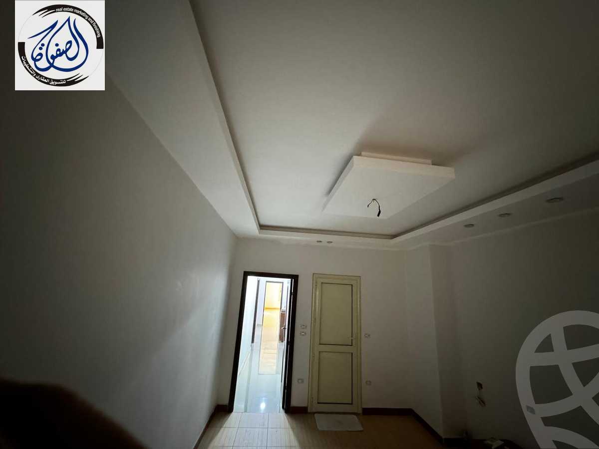 https://aqarmap.com.eg/en/listing/5326604-for-sale-cairo-new-cairo-first-settlement-neighbourhood-10-el-shaheed-abdul-fattah-ahmed-st
