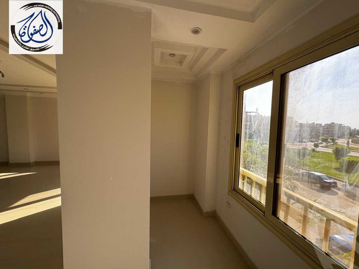 https://aqarmap.com.eg/en/listing/5350702-for-sale-cairo-new-cairo-south-investors-el-nasr-st