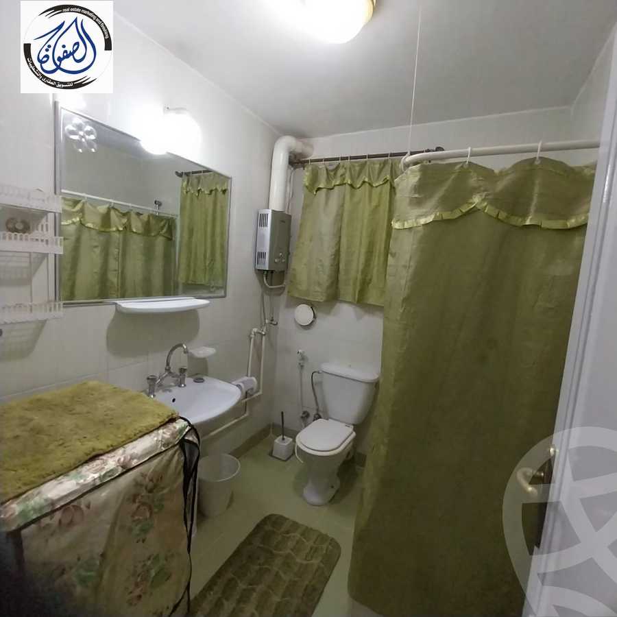 https://aqarmap.com.eg/en/listing/5353775-for-rent-cairo-new-cairo-lrhb-city-phase-5-talaat-mostafa-st
