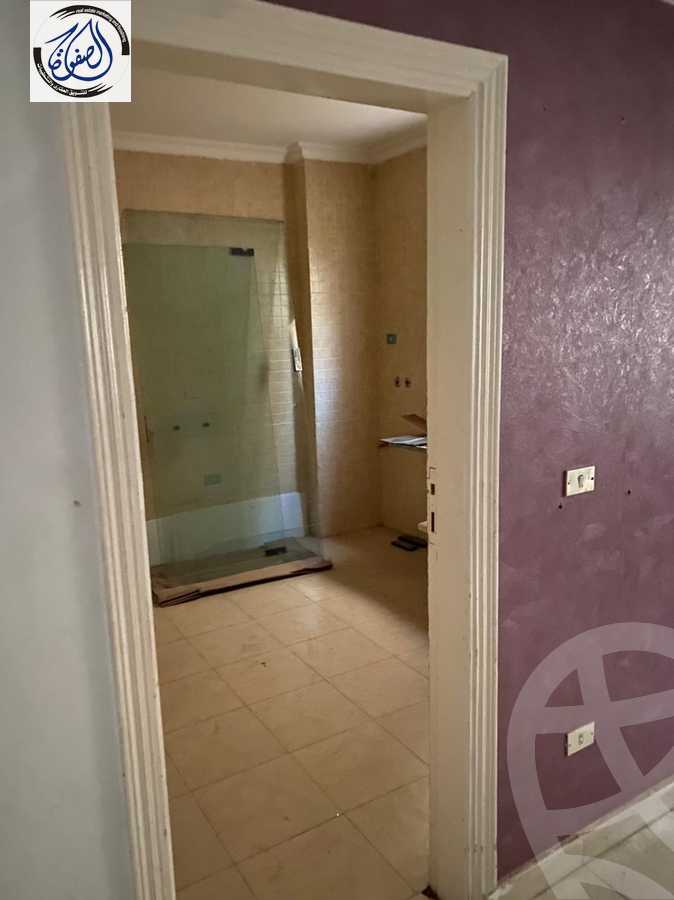 https://aqarmap.com.eg/en/listing/5366724-for-sale-cairo-new-cairo-ganob-el-akadamiya