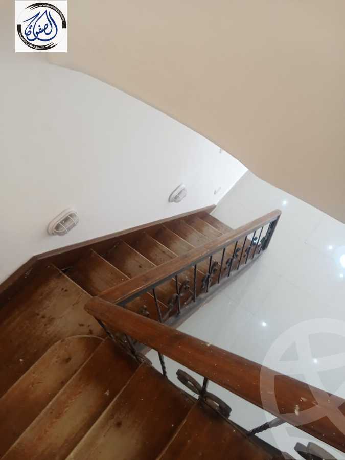 https://aqarmap.com.eg/ar/listing/5385759-for-rent-cairo-new-cairo-el-ahyaa-fifth-neighborhood-akhnaton-st