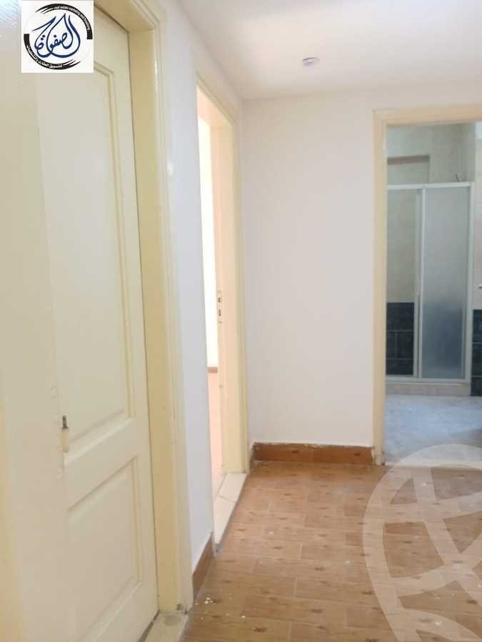 https://aqarmap.com.eg/ar/listing/5385759-for-rent-cairo-new-cairo-el-ahyaa-fifth-neighborhood-akhnaton-st