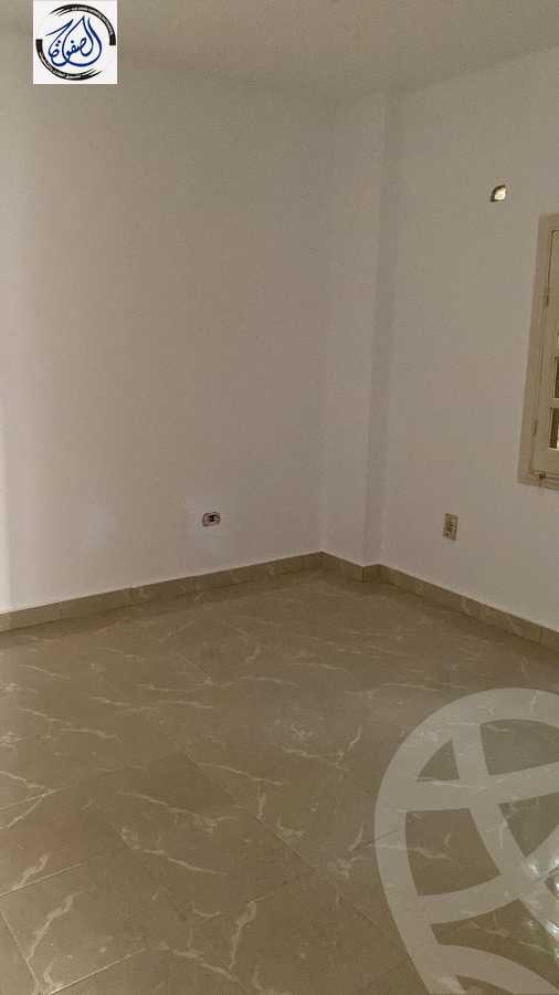 https://aqarmap.com.eg/en/listing/5388791-for-sale-cairo-new-cairo-ganob-el-akadamiya-south-academy-a-zaid-ebn-haretha-st