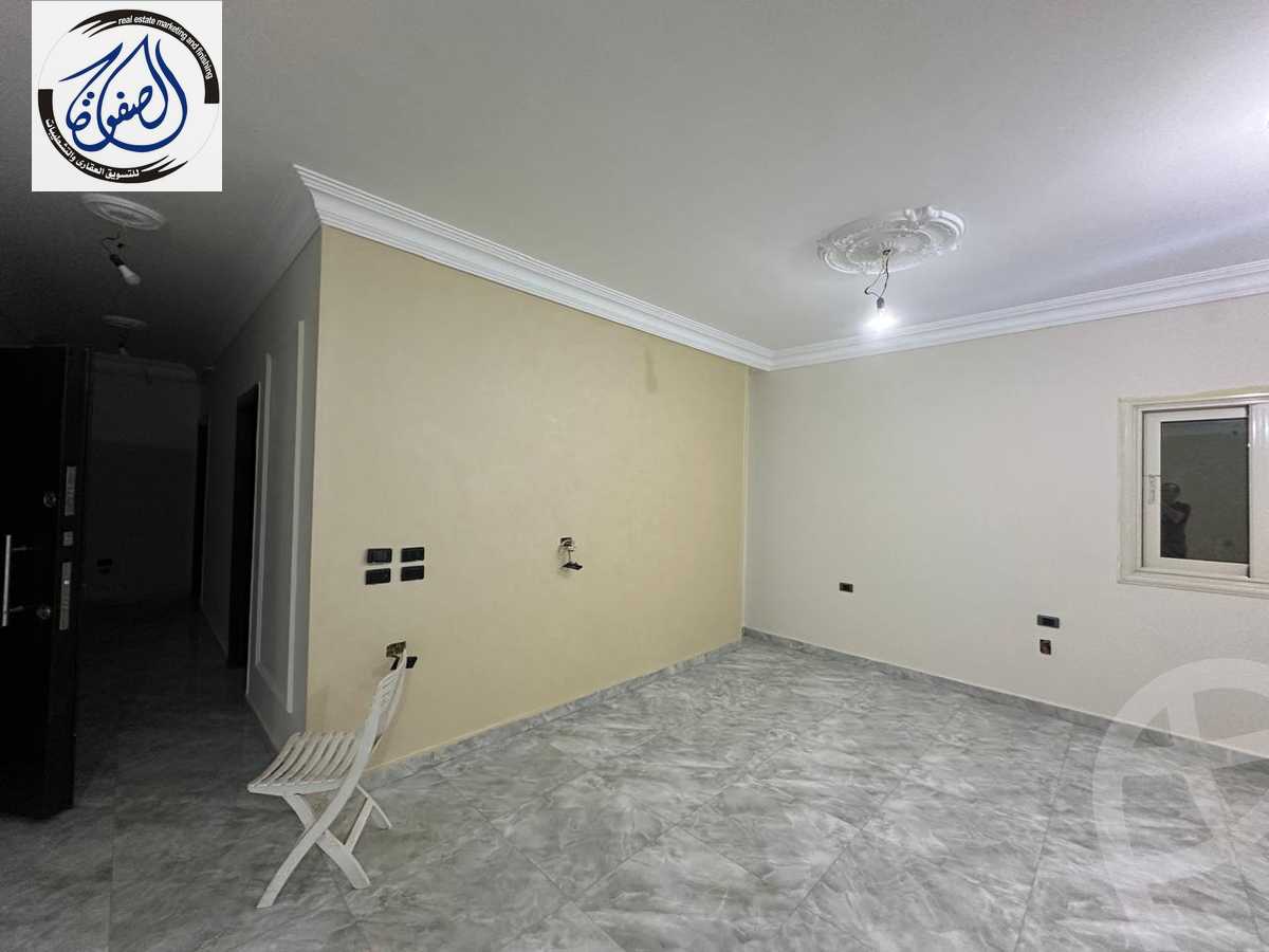 https://aqarmap.com.eg/en/listing/5388791-for-sale-cairo-new-cairo-ganob-el-akadamiya-south-academy-a-zaid-ebn-haretha-st