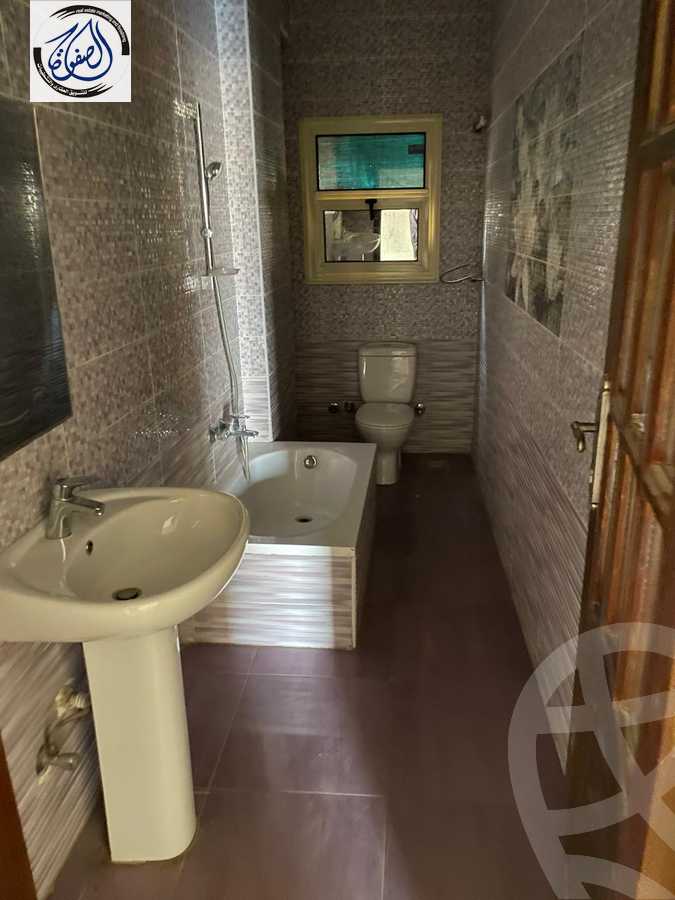 https://aqarmap.com.eg/en/listing/5393217-for-rent-cairo-new-cairo-el-ahyaa-third-neighborhood-street-16