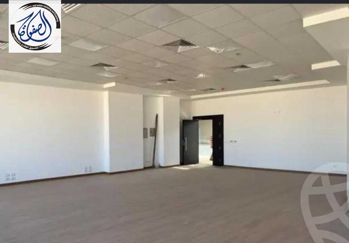 https://aqarmap.com.eg/en/listing/5400424-for-rent-cairo-new-cairo-90th-street-90th-after-auc