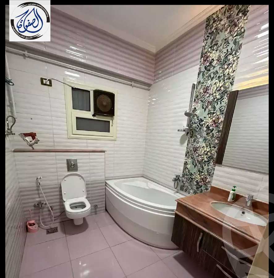 https://aqarmap.com.eg/en/listing/5405235-for-rent-cairo-new-cairo-sharq-el-akadamiya-al-tahrir-st