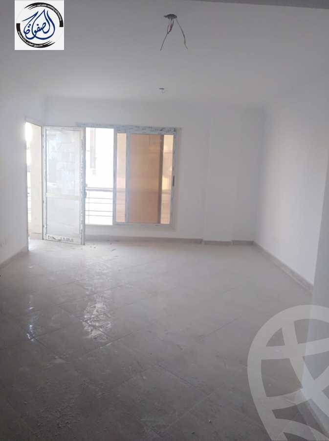 https://aqarmap.com.eg/en/listing/5413067-for-sale-cairo-new-cairo-compounds-dar-misr-el-koronfel