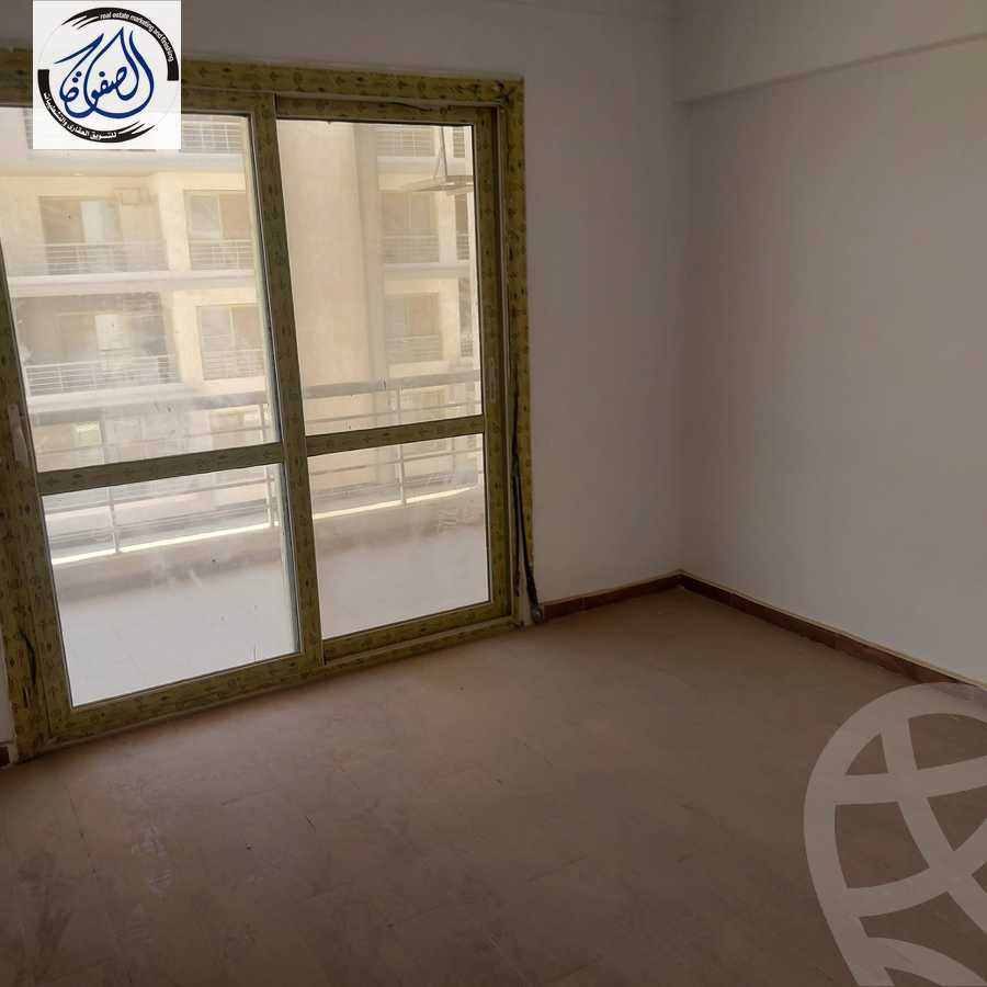 https://aqarmap.com.eg/en/listing/5416304-for-sale-cairo-new-cairo-compounds-dar-misr-el-koronfel