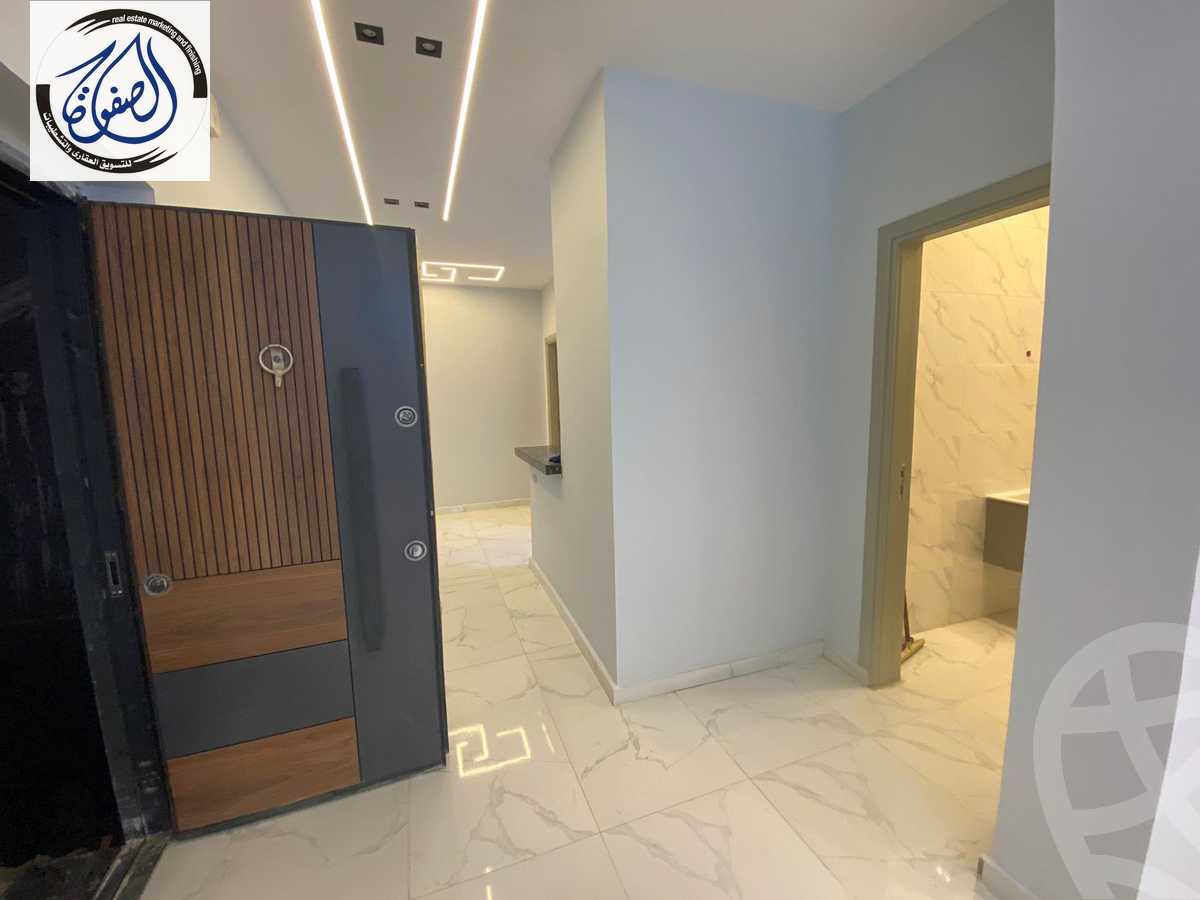 https://aqarmap.com.eg/en/listing/5416486-for-sale-cairo-new-cairo-compounds-nakhil-village