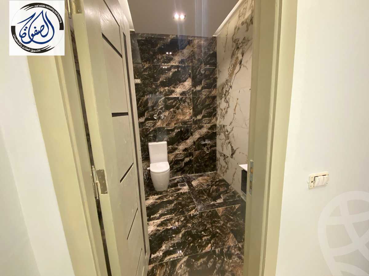 https://aqarmap.com.eg/ar/listing/5428490-for-sale-cairo-new-cairo-south-investors-el-nasr-st