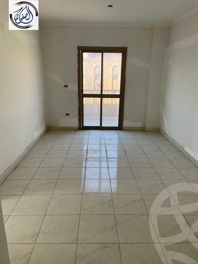 https://aqarmap.com.eg/en/listing/5433038-for-sale-cairo-new-cairo-compounds-el-ashrafia