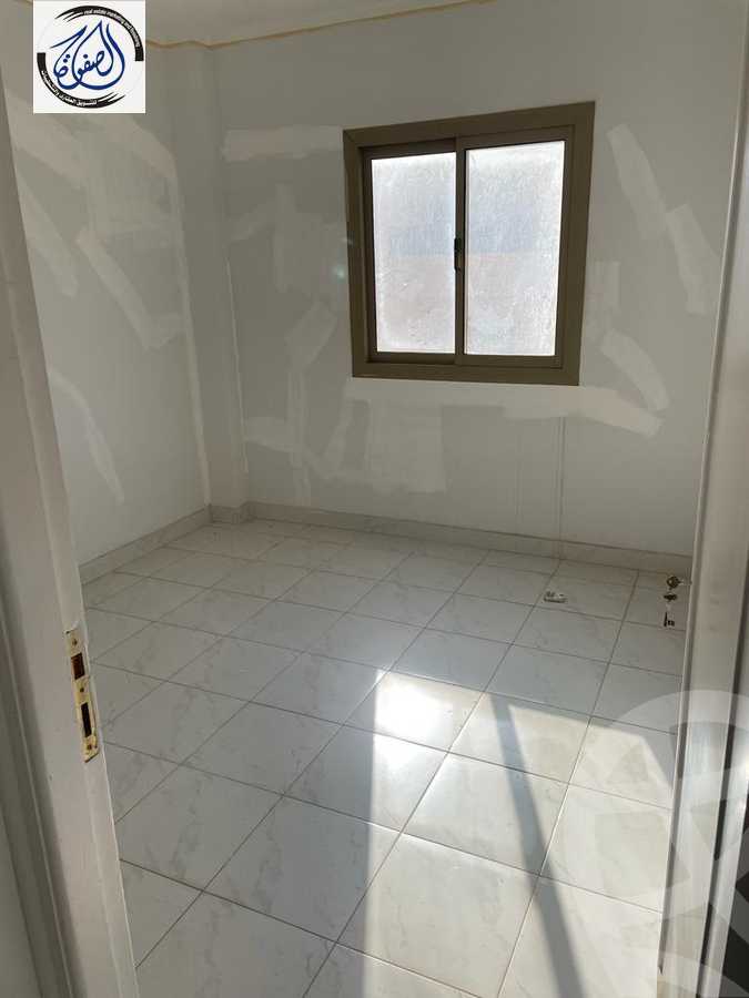https://aqarmap.com.eg/en/listing/5433038-for-sale-cairo-new-cairo-compounds-el-ashrafia
