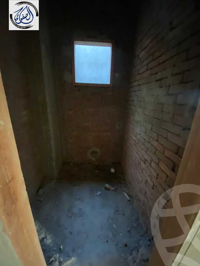 https://aqarmap.com.eg/en/listing/5433050-for-sale-cairo-new-cairo-compounds-el-zahwa