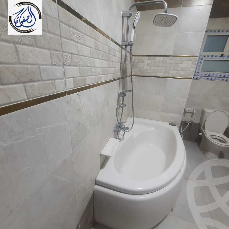 https://aqarmap.com.eg/en/listing/5439415-for-rent-cairo-new-cairo-el-ahyaa-fifth-neighborhood-akhnaton-st