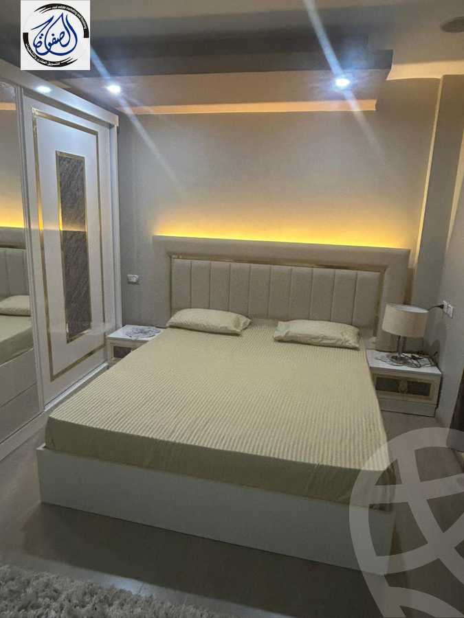 https://aqarmap.com.eg/en/listing/6065953-for-rent-cairo-new-cairo-lrhb-city-phase-5-talaat-mostafa-st