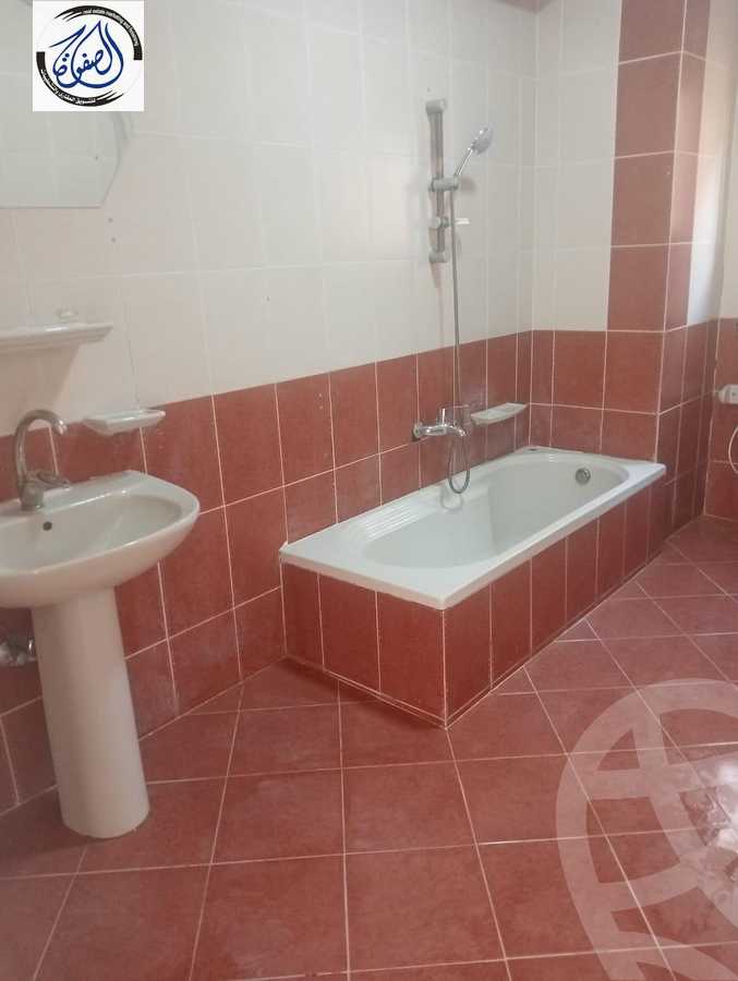 https://aqarmap.com.eg/en/listing/5444296-for-rent-cairo-new-cairo-el-ahyaa-first-neighborhood-street-1