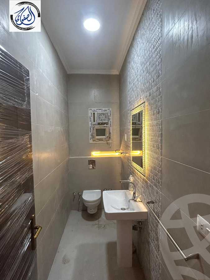 https://aqarmap.com.eg/ar/listing/5444383-for-sale-cairo-new-cairo-el-narges-el-narges-omarat-mohamed-sabry-abu-alam-st