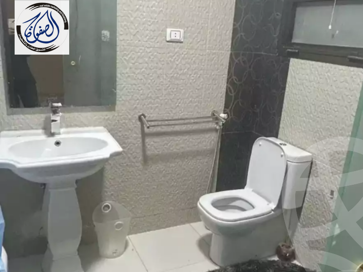 https://aqarmap.com.eg/en/listing/6065953-for-rent-cairo-new-cairo-lrhb-city-phase-5-talaat-mostafa-st