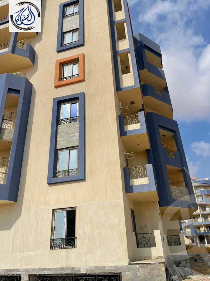 https://aqarmap.com.eg/en/listing/5459805-for-sale-cairo-new-cairo-compounds-rinad-city-compound-housing-association