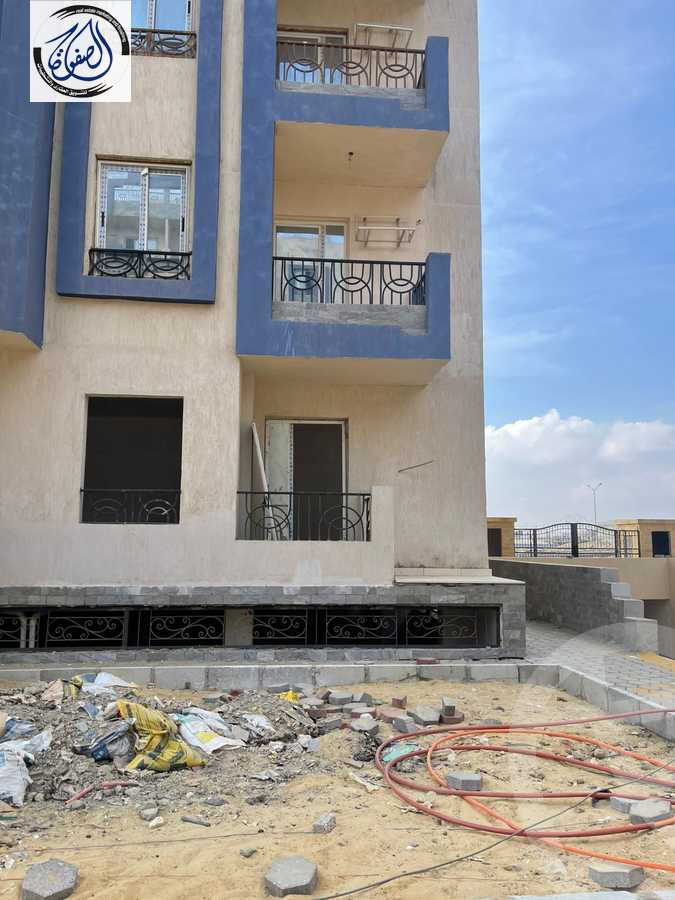 https://aqarmap.com.eg/en/listing/5459805-for-sale-cairo-new-cairo-compounds-rinad-city-compound-housing-association