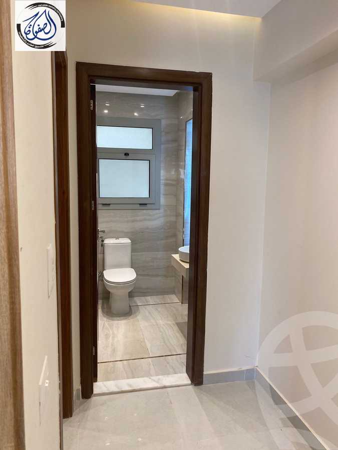 https://aqarmap.com.eg/en/listing/5459997-for-sale-cairo-new-cairo-compounds-blm-hylz-nyw-kyrw