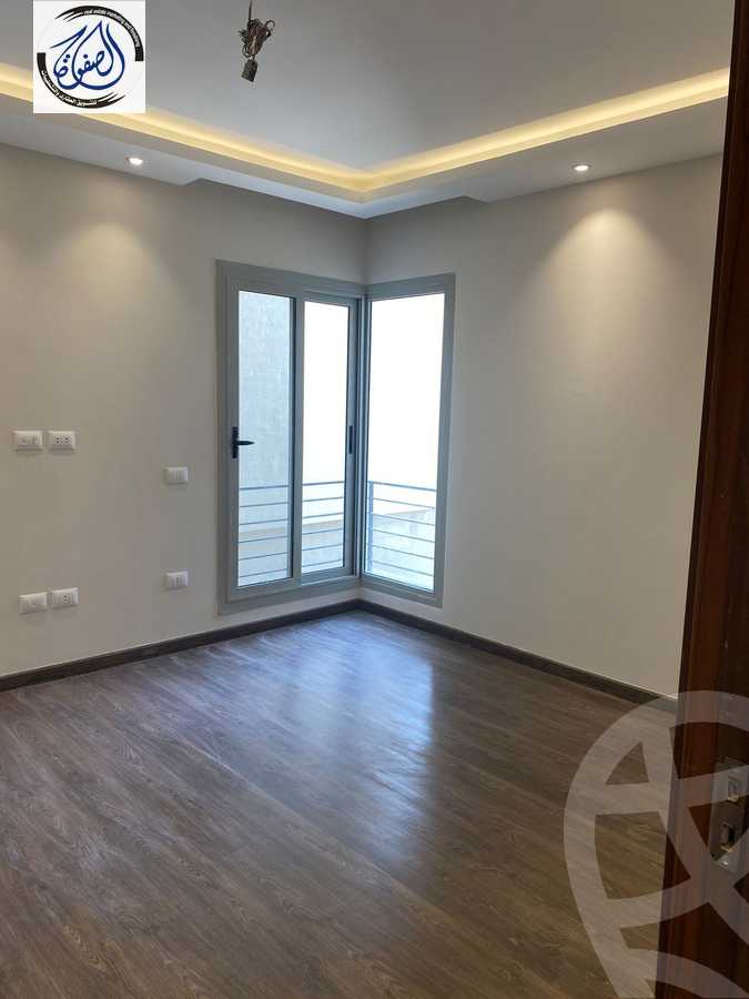 https://aqarmap.com.eg/en/listing/5459997-for-sale-cairo-new-cairo-compounds-blm-hylz-nyw-kyrw