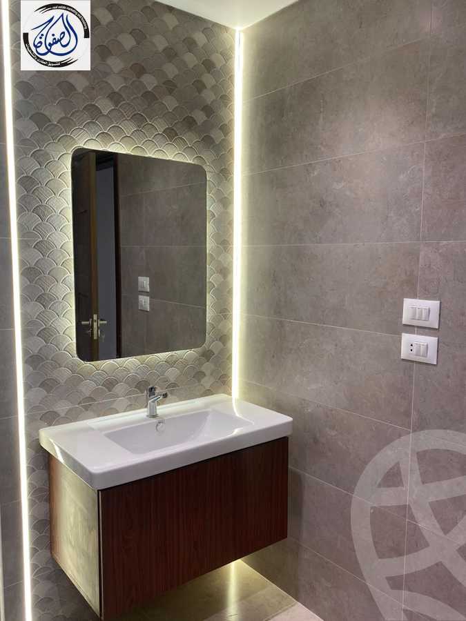 https://aqarmap.com.eg/en/listing/5459997-for-sale-cairo-new-cairo-compounds-blm-hylz-nyw-kyrw