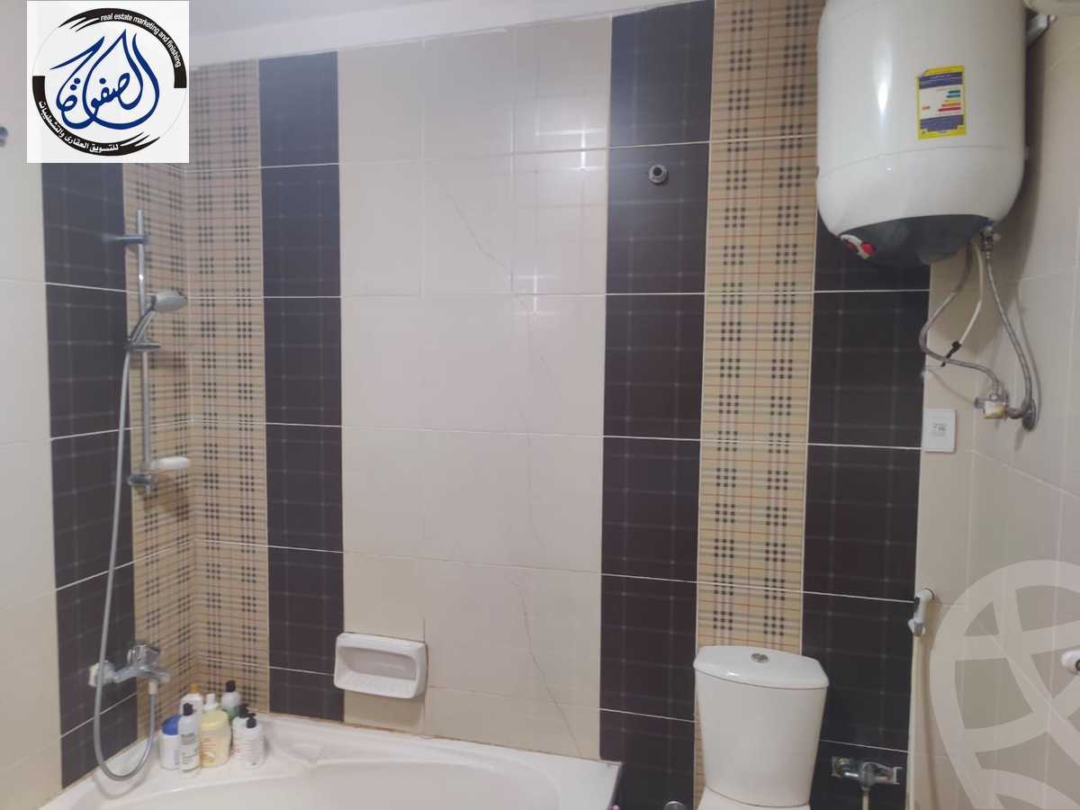 https://aqarmap.com.eg/en/listing/5462702-for-sale-cairo-new-cairo-compounds-lmn-l-m
