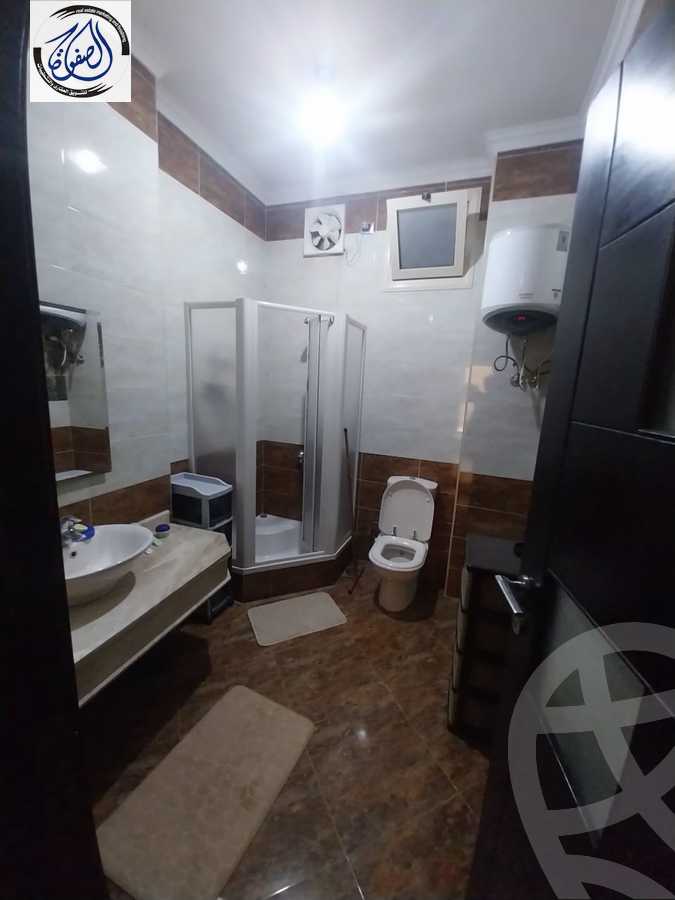 https://aqarmap.com.eg/ar/listing/5468858-for-sale-cairo-new-cairo-south-investors-el-nasr-st