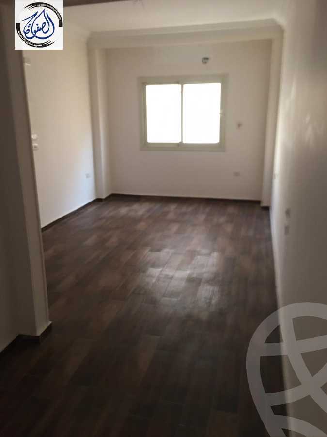 https://aqarmap.com.eg/ar/listing/5471561-for-rent-cairo-new-cairo-el-ahyaa-fourth-neighborhood-street-1