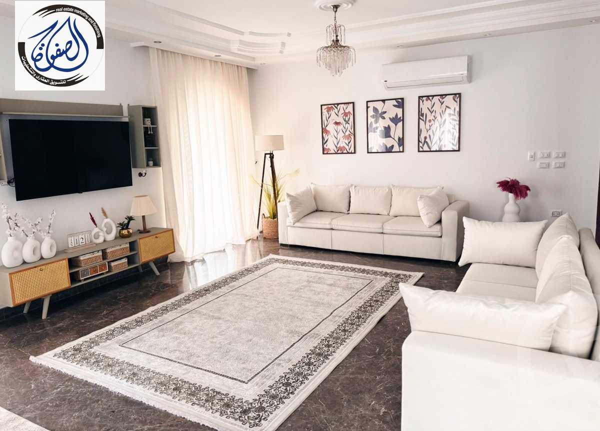 https://aqarmap.com.eg/en/listing/6086217-for-rent-cairo-new-cairo-compounds-hyde-park-centre-ville-hyde-park