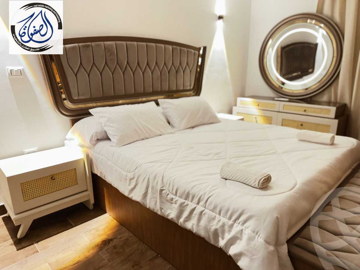 https://aqarmap.com.eg/en/listing/6086217-for-rent-cairo-new-cairo-compounds-hyde-park-centre-ville-hyde-park