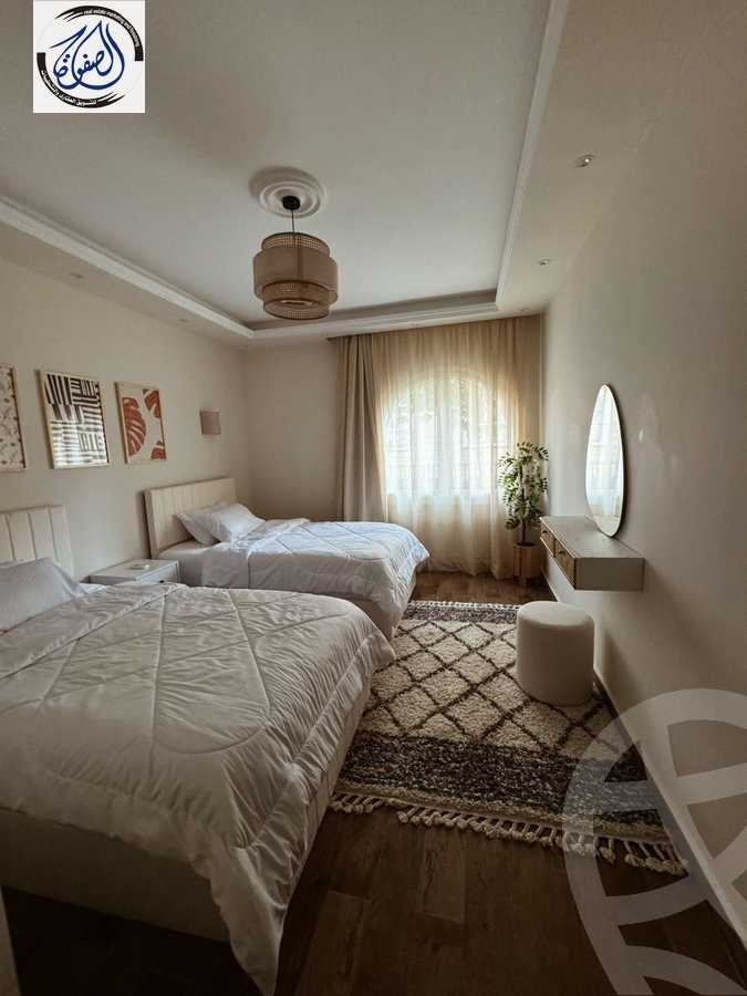 https://aqarmap.com.eg/en/listing/6086217-for-rent-cairo-new-cairo-compounds-hyde-park-centre-ville-hyde-park