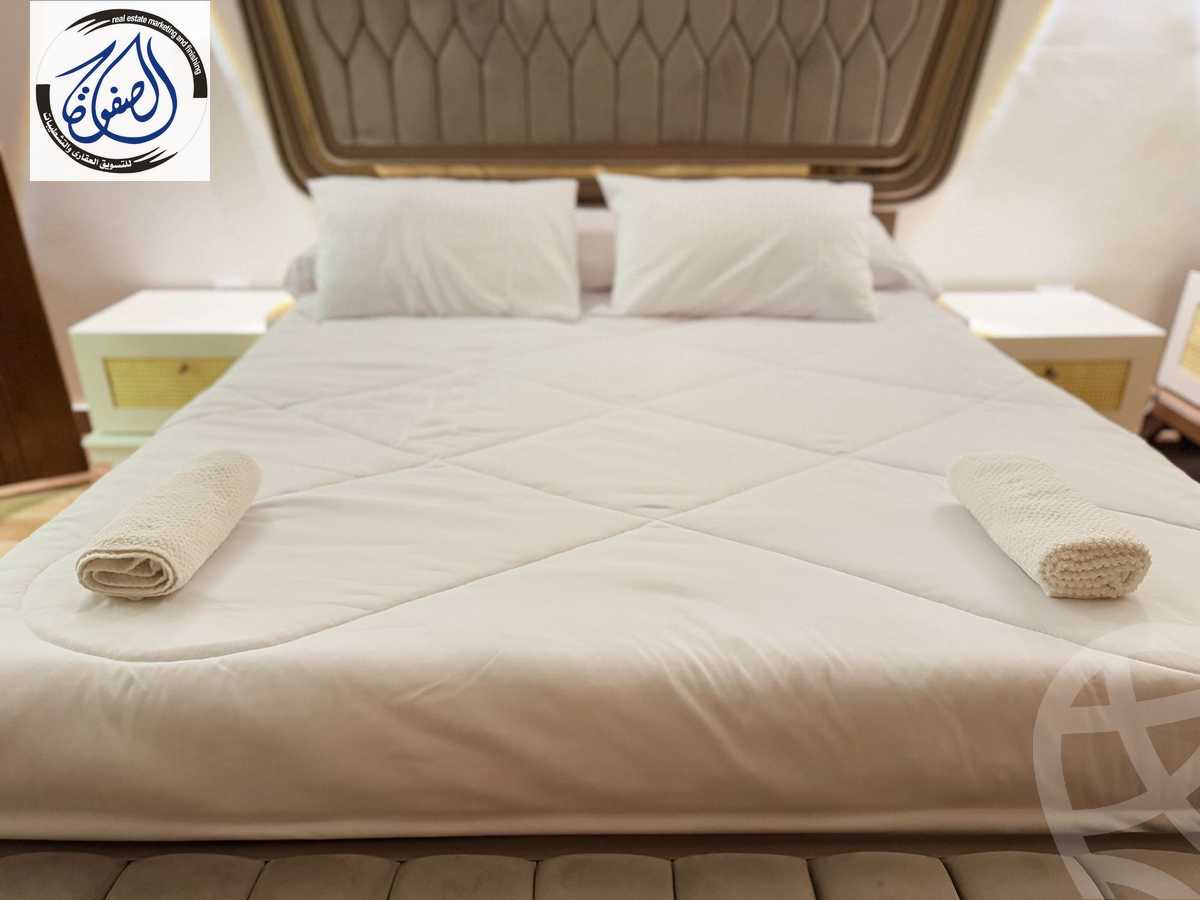 https://aqarmap.com.eg/en/listing/6086217-for-rent-cairo-new-cairo-compounds-hyde-park-centre-ville-hyde-park