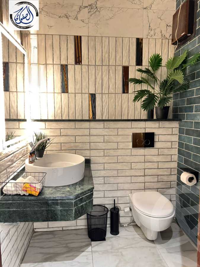https://aqarmap.com.eg/en/listing/6086217-for-rent-cairo-new-cairo-compounds-hyde-park-centre-ville-hyde-park
