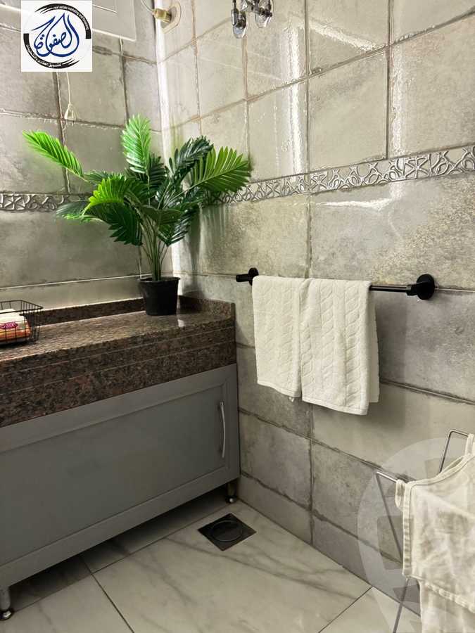 https://aqarmap.com.eg/en/listing/6086217-for-rent-cairo-new-cairo-compounds-hyde-park-centre-ville-hyde-park