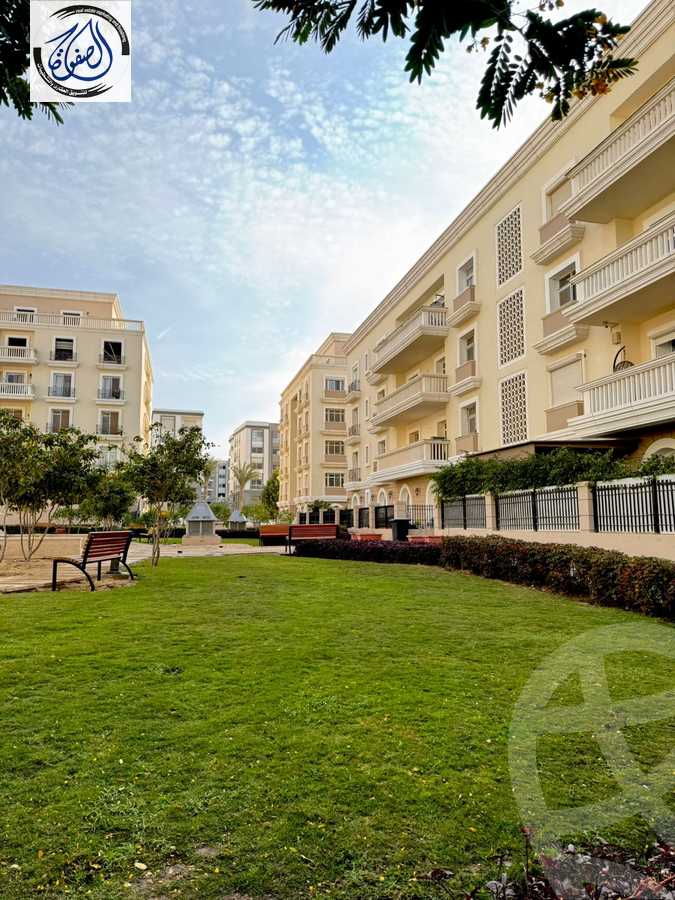 https://aqarmap.com.eg/en/listing/6086217-for-rent-cairo-new-cairo-compounds-hyde-park-centre-ville-hyde-park