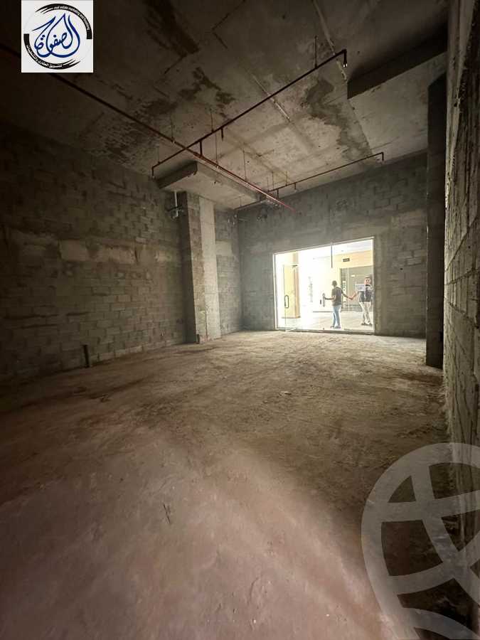 https://aqarmap.com.eg/en/listing/5515704-for-sale-cairo-new-cairo-compounds-el-mostashareen-compound