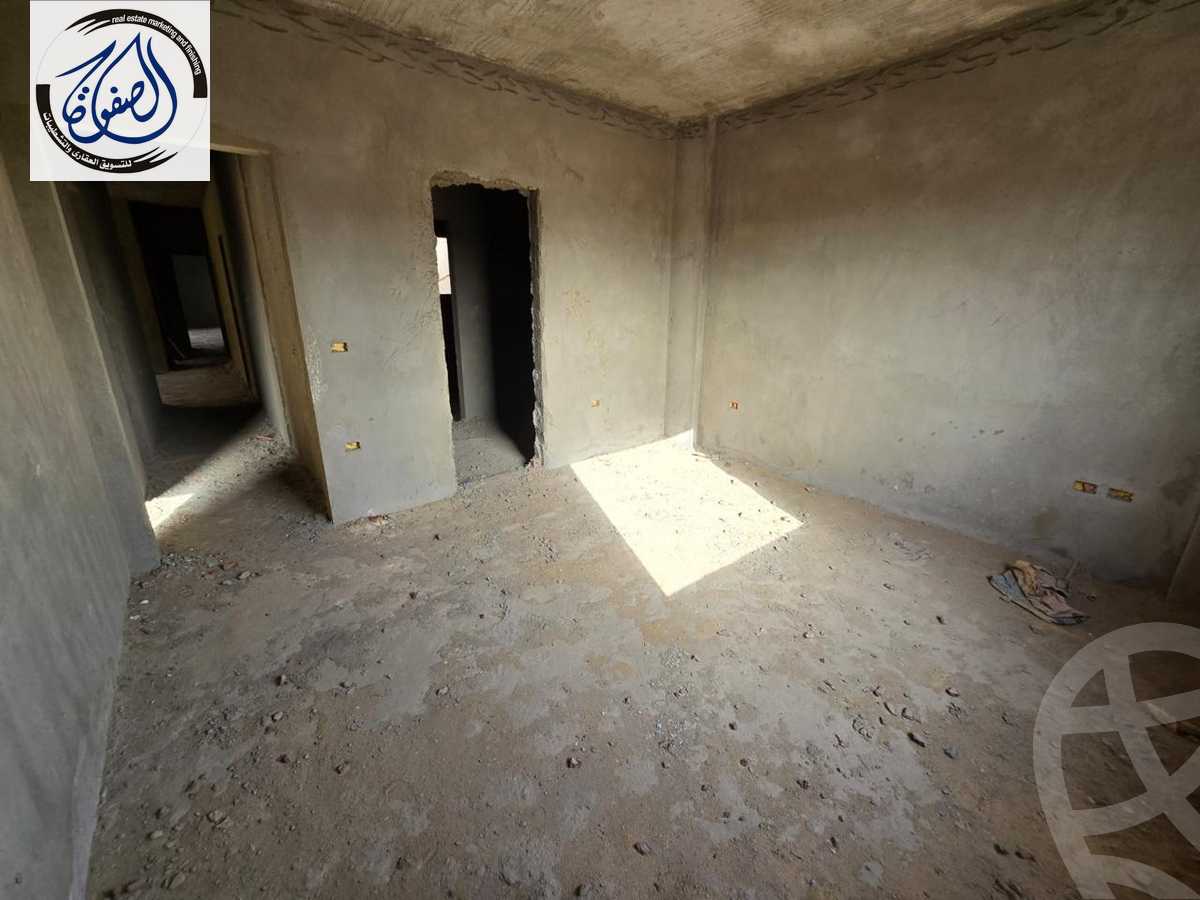 https://aqarmap.com.eg/en/listing/5515704-for-sale-cairo-new-cairo-compounds-el-mostashareen-compound