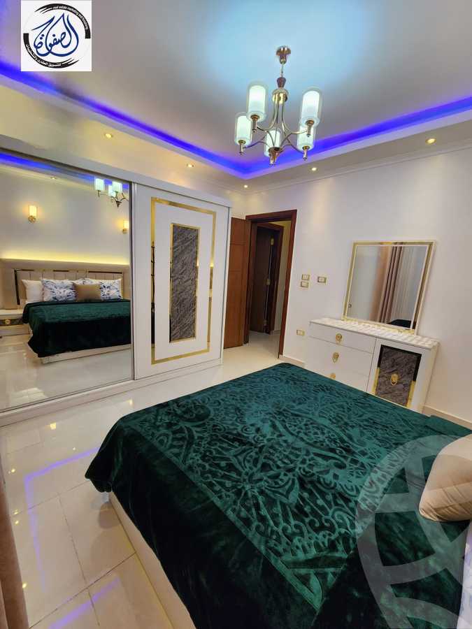 https://aqarmap.com.eg/en/listing/6066066-for-rent-cairo-new-cairo-compounds-el-ashrafia