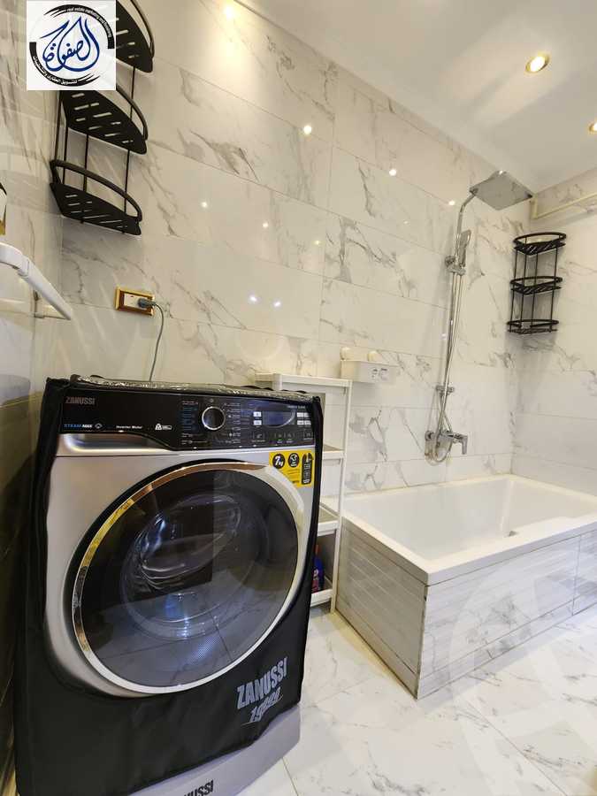 https://aqarmap.com.eg/en/listing/6066066-for-rent-cairo-new-cairo-compounds-el-ashrafia