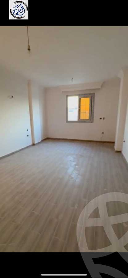 https://aqarmap.com.eg/ar/listing/5562990-for-sale-cairo-new-cairo-compounds-kmbwnd-lnkhyl